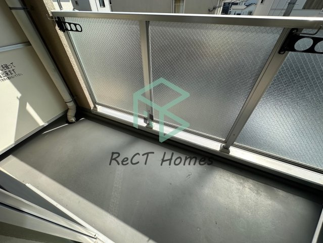 下野田マンションISSEIのバルコニー