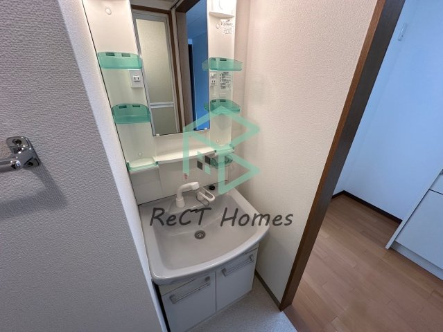 下野田マンションISSEIの洗面所