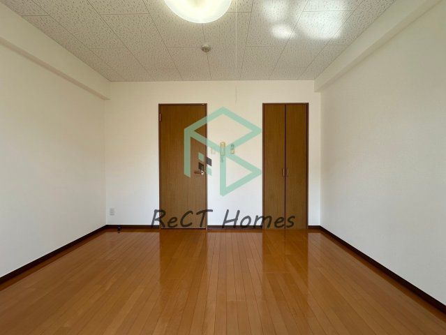 下野田マンションISSEIの居間・リビング