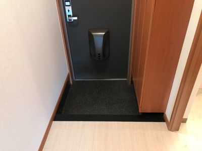 【玄関】 | ラ・ハウスコア