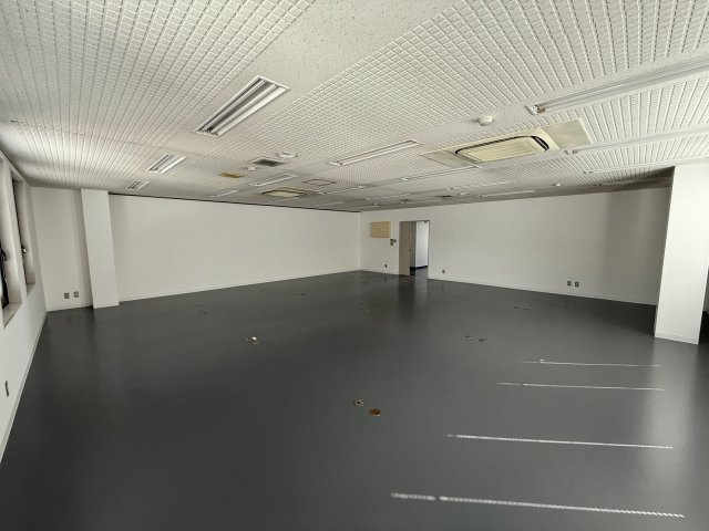 トピアビルの内装