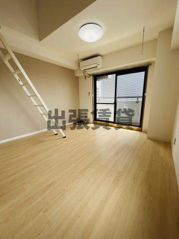 仲介手数料0円！ルフィール八田の居間・リビング