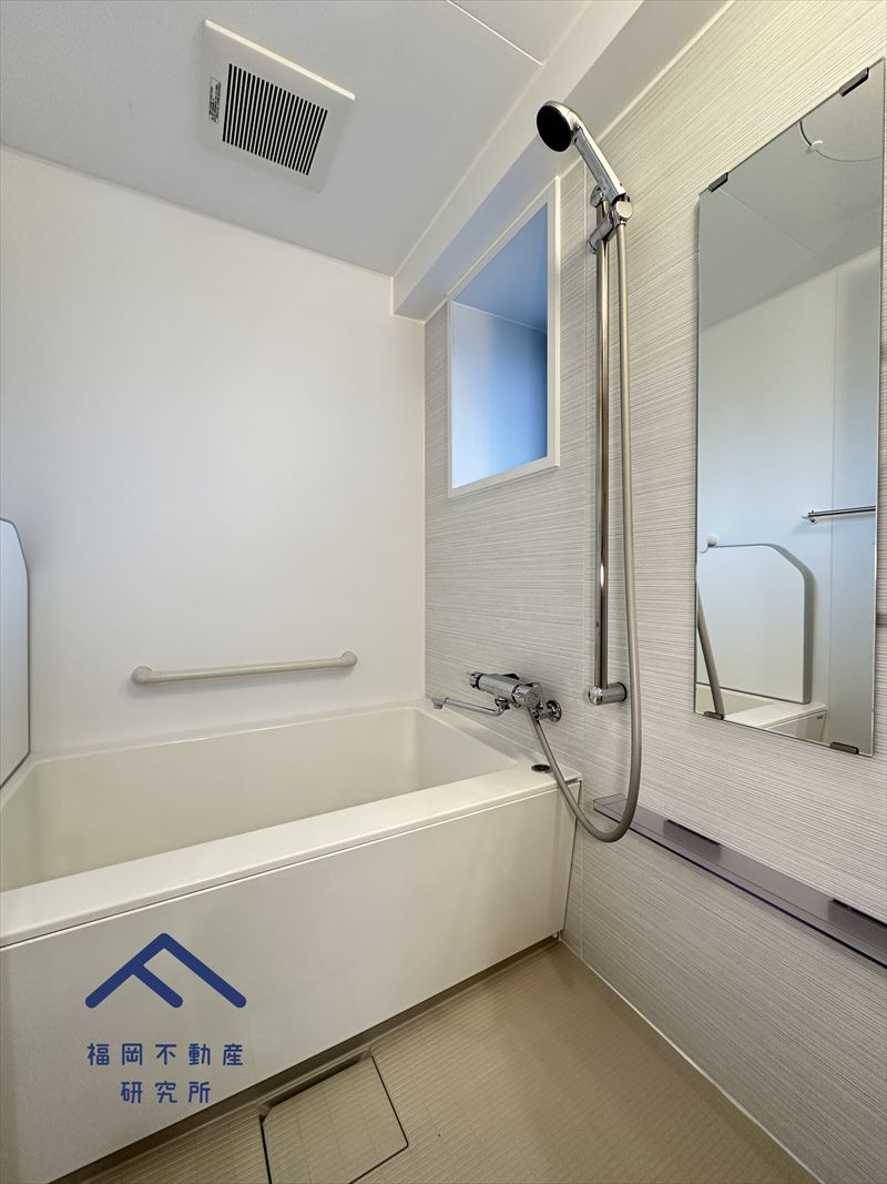 コアマンション博多南の浴室