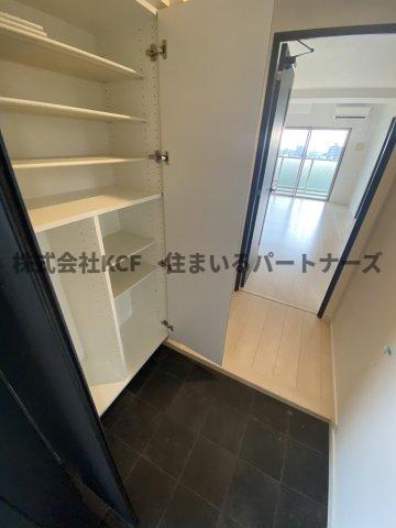 サンクレシア西国分の玄関|収納もある玄関です