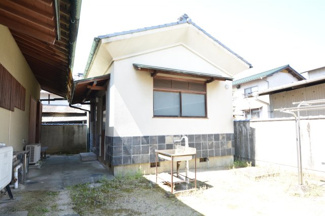【外観パース】 | 北側に蔵もございます