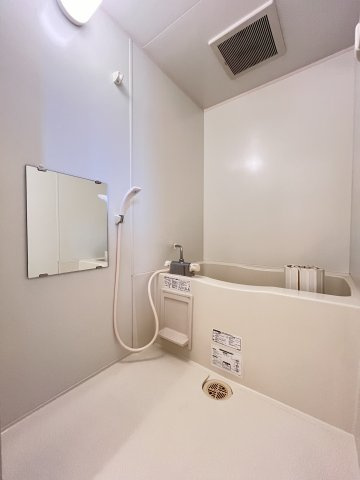 大阪市城東区東中浜９丁目の賃貸マンションの浴室