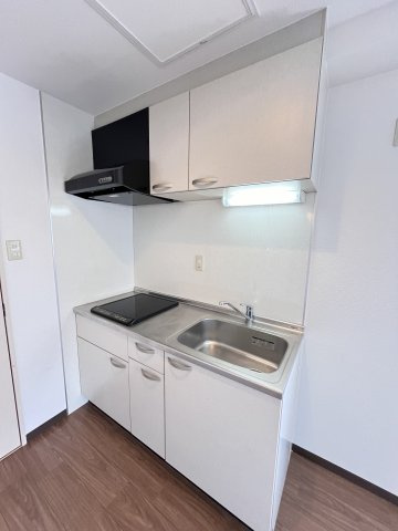 大阪市城東区東中浜９丁目の賃貸マンションのキッチン