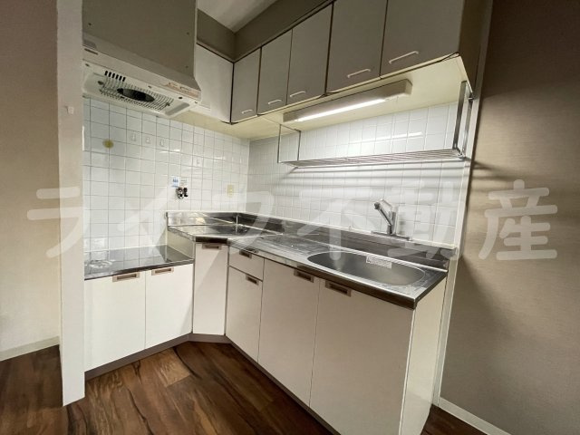 高槻市上牧南駅前町の賃貸マンションのキッチン|使いやすいキッチンです