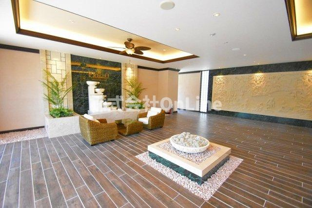 東大阪市下小阪５丁目の賃貸マンションのロビー