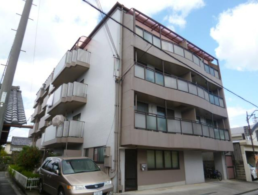 野洲市野洲の店舗事務所