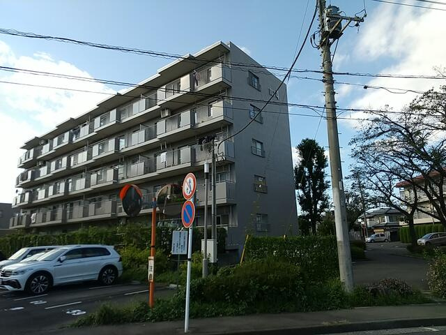 椿峰ニュータウン１０７街区４号棟 