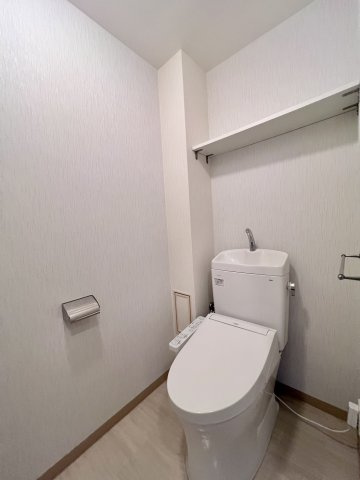 椿峰ニュータウン１０７街区４号棟 のトイレ