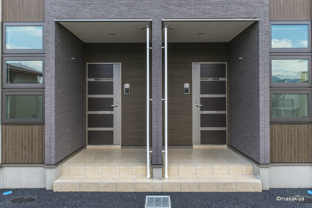 木の葉のエントランス|玄関