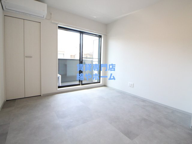 アンビシオン天下茶屋の居間・リビング|おしゃれなリビングです