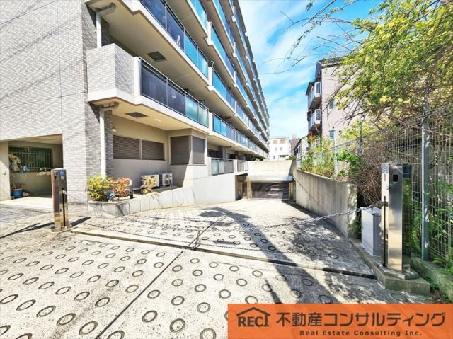 メゾン本山中町の周辺