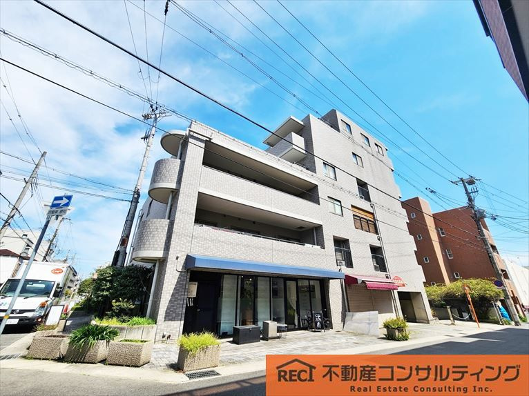 メゾン本山中町の外観