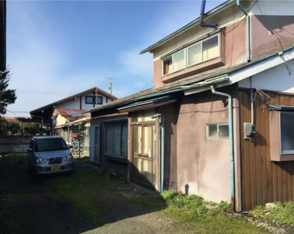 十和田市西二十一番町46-6 