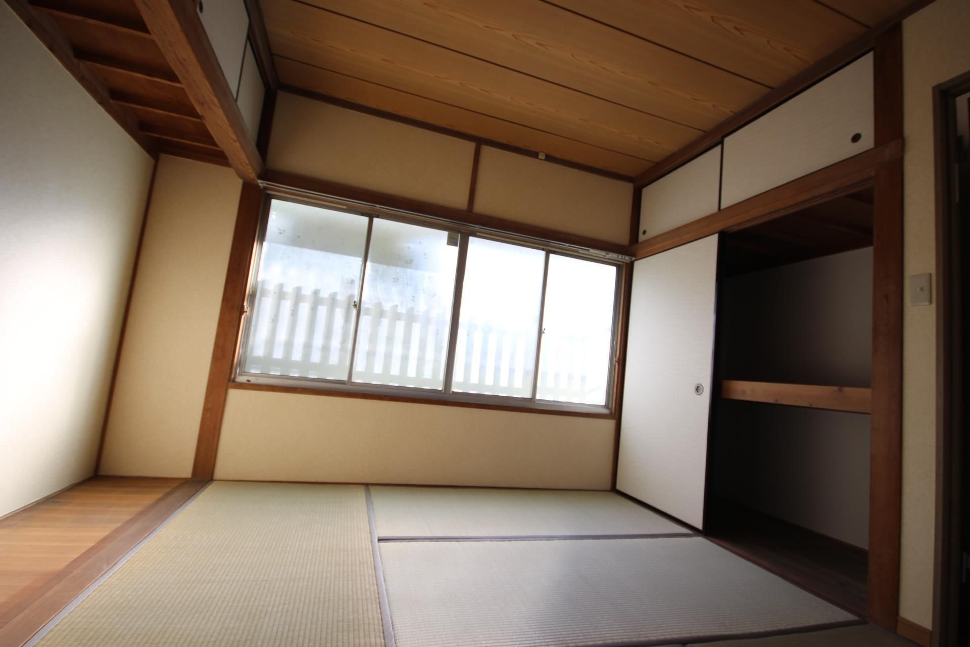 東櫛原貸家の内装
