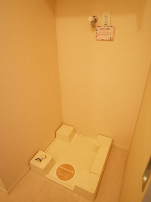 【その他】 | プレミアムDハウス | 洗濯機置き場