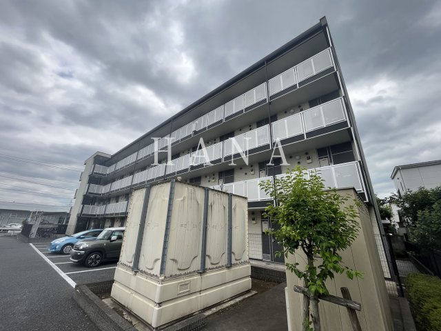 エミールプラザの外観