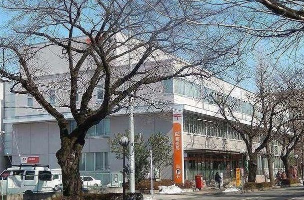 アジュール国立の周辺