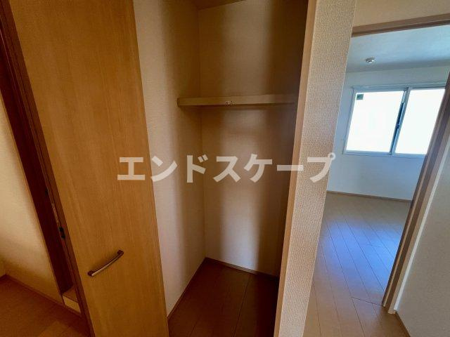 アプリコットの収納|高崎、前橋、伊勢崎エリアのお部屋探しはエンドスケープまで！お客様の理想お聞かせ下さい♪