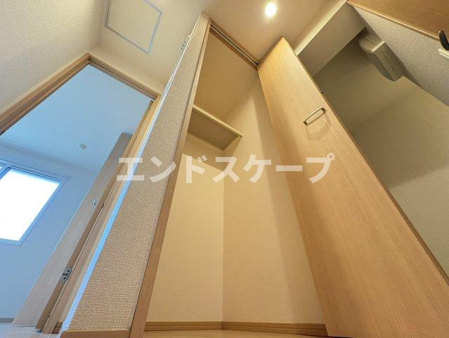 アプリコットのエントランス|高崎、前橋、伊勢崎エリアのお部屋探しはエンドスケープまで！お客様の理想お聞かせ下さい♪