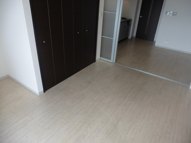 アールパンション高井田の内装