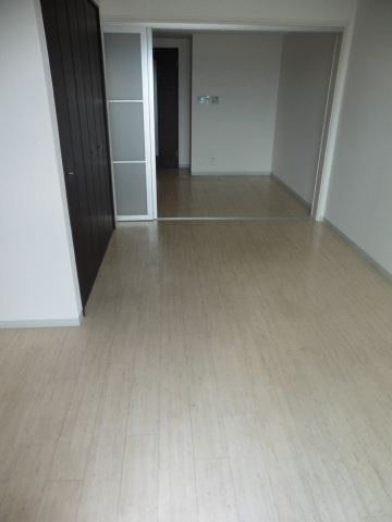 アールパンション高井田のその他