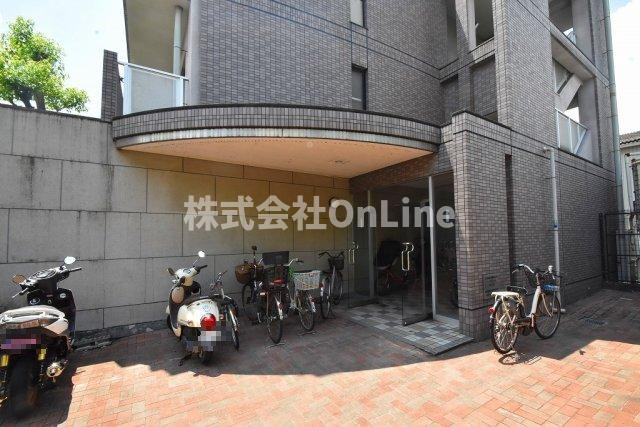 【エントランス】 | パークサイド高安