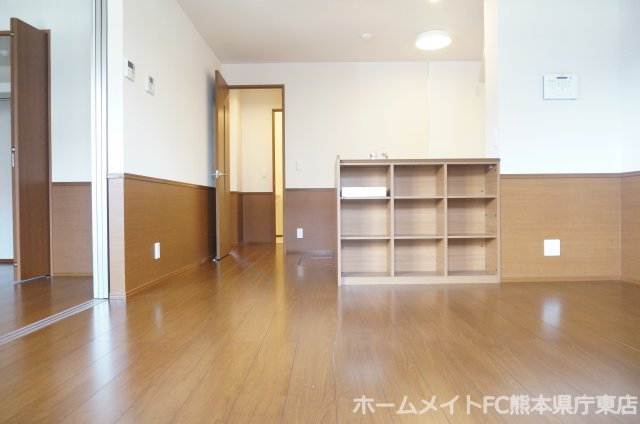 熊本市中央区保田窪２丁目のアパートの居間・リビング