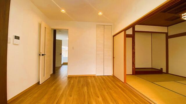 【居間・リビング】