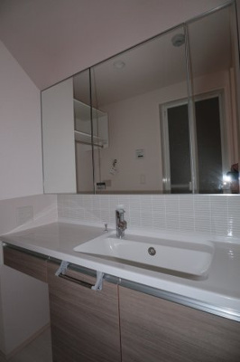 【独立洗面台】 | メゾンドクルー