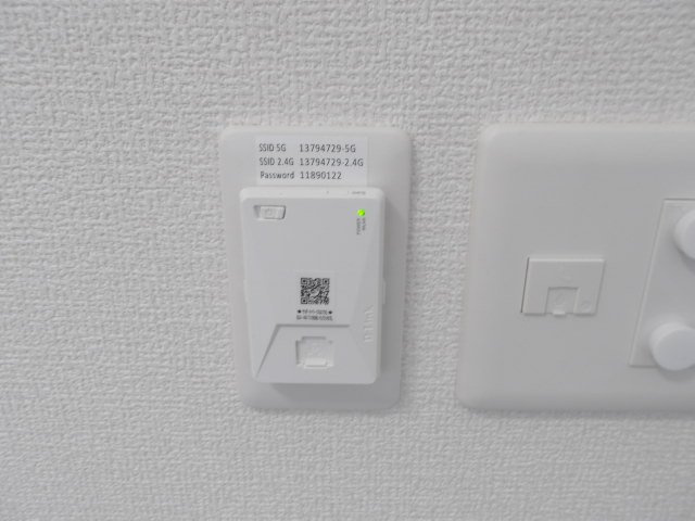 【設備】 | AL | インターネットのジャックです