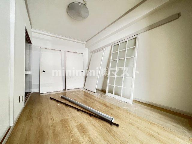 ヴォンジョルノ難波の洋室|別部屋参考写真