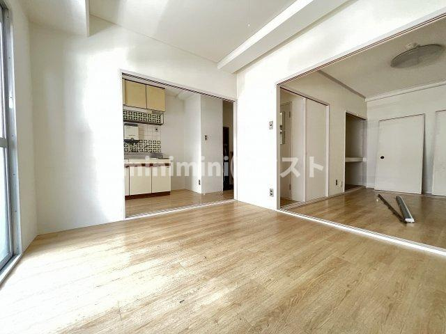 ヴォンジョルノ難波の内装|別部屋参考写真