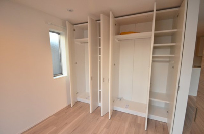 【設備】 | Persimmon小竹向原 | ★移動可能な収納★