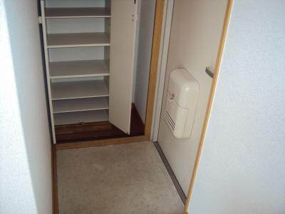 第二ヌヴェールハイツの内装