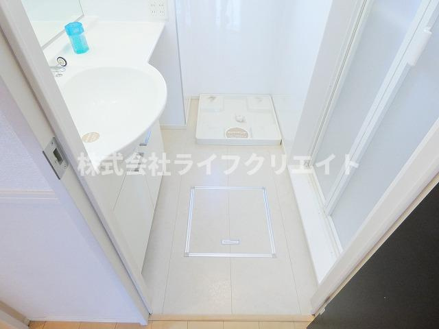 ブリージンBの洗面所