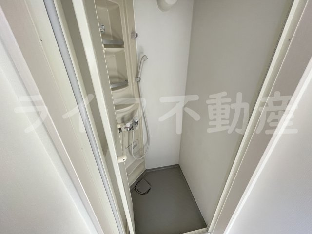 寿ビルの浴室|お風呂で日々の疲れを落としましょう