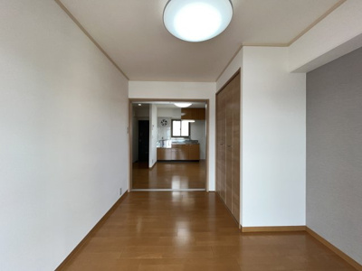 【洋室】 | エクセルシオール城東
