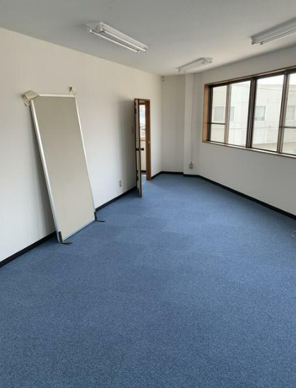 守山市守山６丁目の店舗事務所の内装|物件の内装です