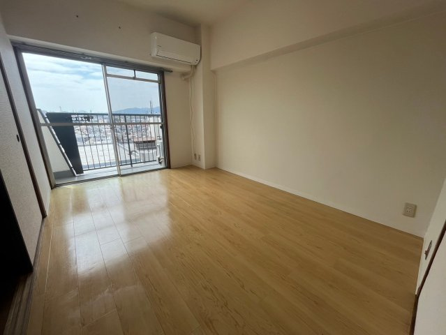 エスペランサ魚崎の居間・リビング