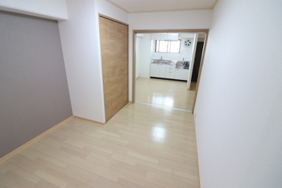 【洋室】 | エクセルシオール城東