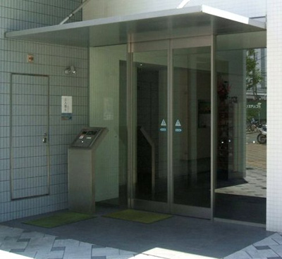 【エントランス】 | アーバネックス神戸駅前