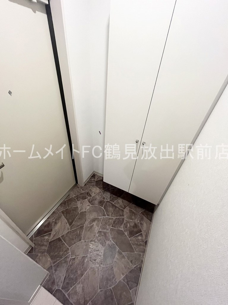 トップヒル森河内の玄関
