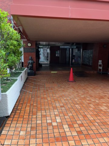 千駄ヶ谷ホリタンのエントランス