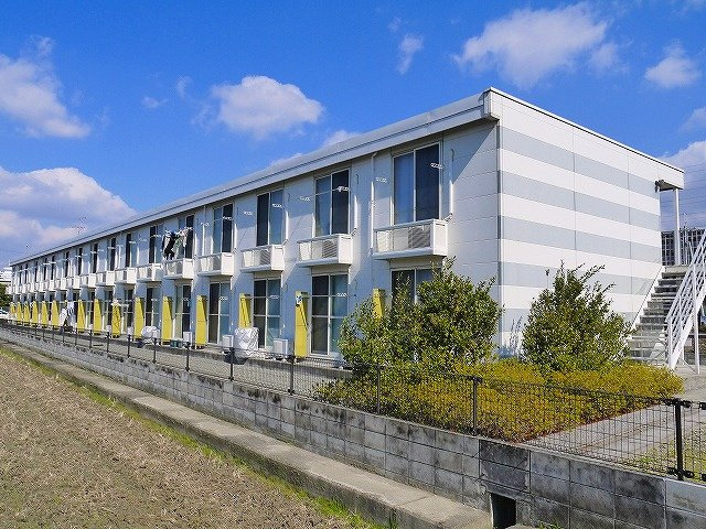 レオパレスＳＴＥＬＬＡの外観|おしゃれな外観です