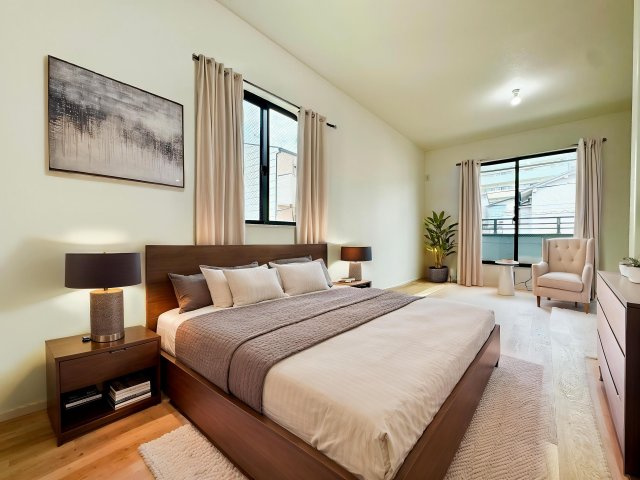 伏見区深草出羽屋敷町の寝室|※実写真と間取り図からCG再現した「空室リフォームイメージ」に家具などをCG合成しており、実際と異なります。							