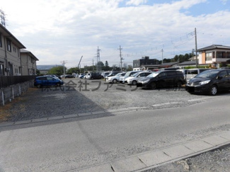 【駐車場】